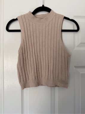 Forever 21 Ribbed Mock-Neck Cropped Tank - Beige, size Medium
